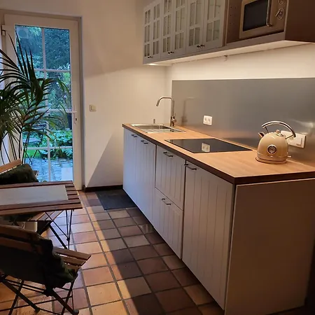 Le Bois De Champia Bed and Breakfast 4*