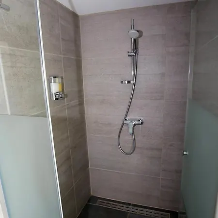 Le Bois De Champia Bed & Breakfast Hoei