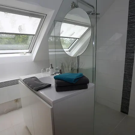 Bed & Breakfast Le Bois De Champia Hoei